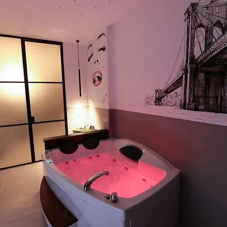 Casa de hóspedes O.effe. / Vatican