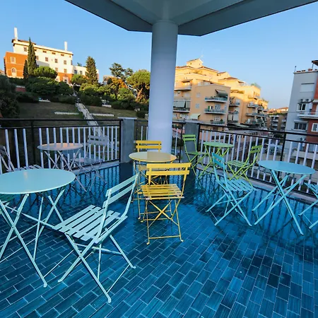 Pensionat O.effe. / Vatican