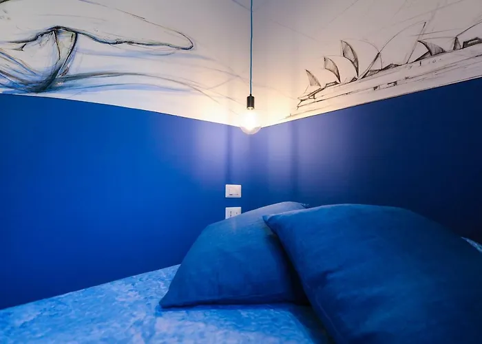 招待所 O.effe. / Vatican 4*