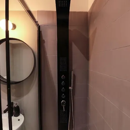 Gasthuis O.effe. / Vatican 4*